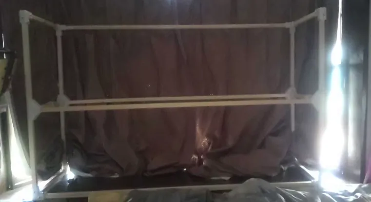 仮で出窓に配置した状態